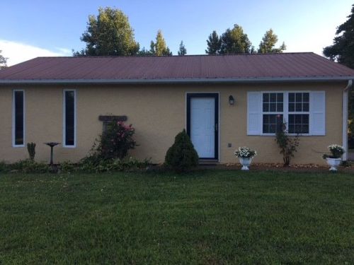 712 Woodcliff Rd, Monterey TN  38574-1363 exterior