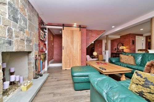 22 Eagle Hill Dr, Plymouth MA  02360-1908 exterior