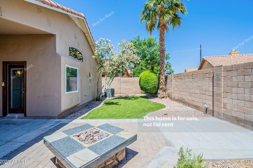 4520 Bighorn Ave, Phoenix AZ  85044-4957 exterior