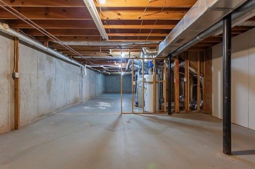 19 Hidden Lk Ct, Stockbridge GA 30281-1200 exterior