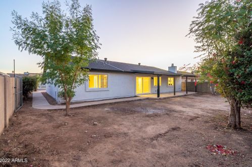 4114 Apollo Rd, Phoenix AZ 85042-5381 exterior