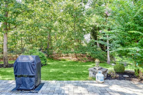 68 Merion Ln, Jackson Twp NJ 08527-3996 exterior