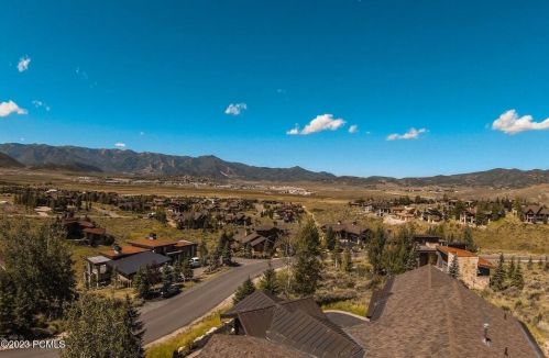 2727 Westview Trl, Park City UT 84098-6342 exterior