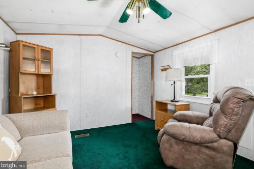 155 Whippoorwill Way, West Deptford NJ 08051-1383 exterior