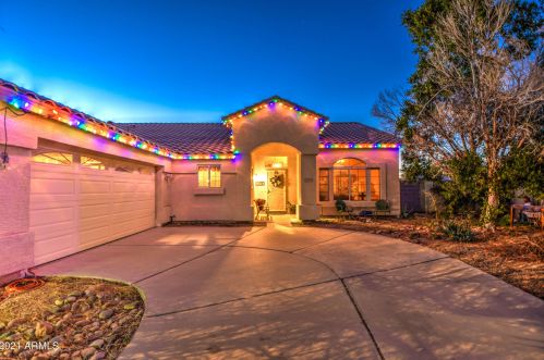 7804 13th St, Phoenix, AZ 85020-4208