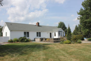 123 Holland Rd, Wantage NJ  07461-2840 exterior