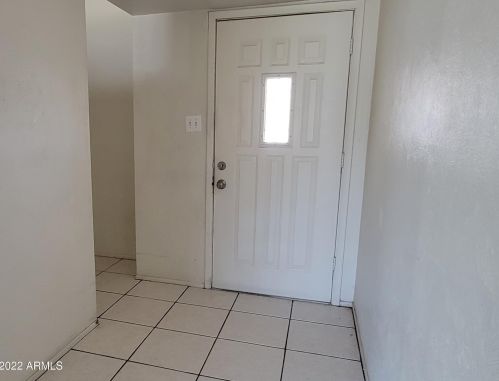 7928 Earll Dr, Phoenix AZ 85013-4314 exterior