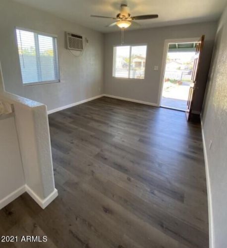 412 17 Dr, Phoenix AZ 85029-5931 exterior