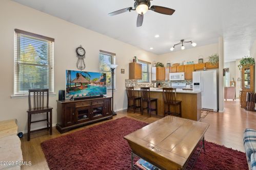 1729 Silver Spg, Park City UT 84098-6033 exterior