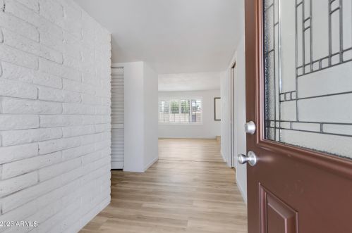 4115 Cinnabar Ave, Phoenix AZ 85020-1734 exterior