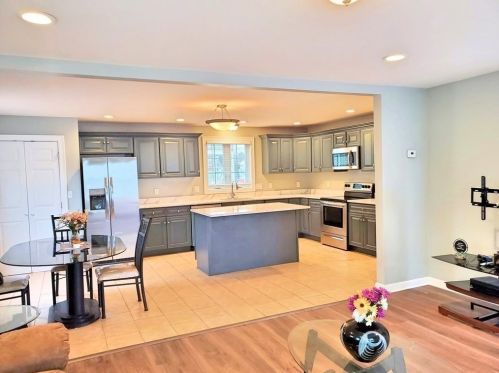 1 Malden Ter, Worcester MA 01606-1007 exterior