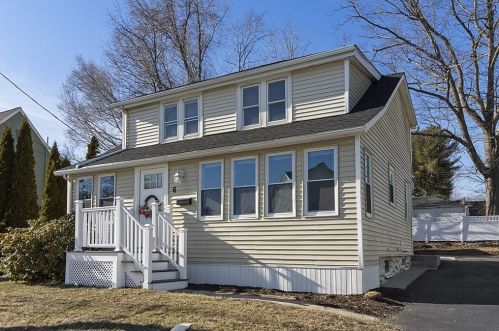 6 Idalla Rd, Worcester MA 01606-1043 exterior