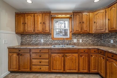 38 Fredette St, Royalston MA 01331-1112 exterior