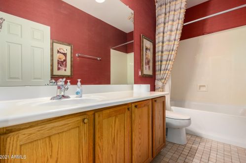 25107 51 Dr, Phoenix AZ 85035-1902 exterior