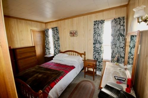 32 Winter St, Taunton MA 02780-1922 exterior