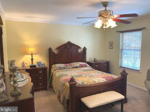 112 Talon Ln, West Deptford NJ 08093-2322 exterior