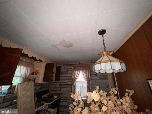 1287 Clements Bridge Rd, West Deptford NJ 08096-3085 exterior