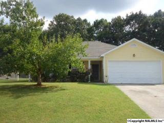 2615 Bonnie Oaks Dr, Huntsville, AL 35803-3533