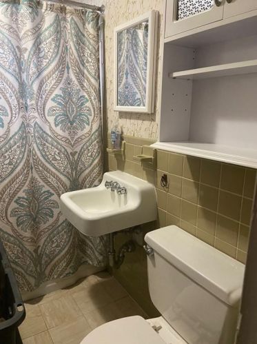 26 Scenic Dr, Worcester MA 01602-2224 exterior