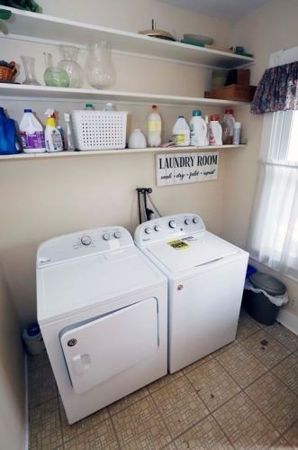 106 Arnold St, New Bedford MA 02740-3640 exterior