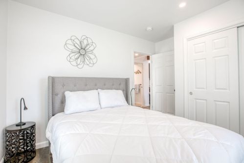 280 Great Pond Rd, Eastham MA  02642-2402 exterior