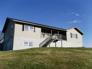 2098 Oakland Rd, Sweetwater, TN 37874-3671
