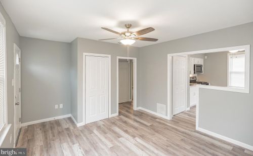 431 Prince St, West Deptford NJ 08096-5711 exterior