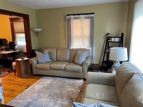 98 Cohasset St, Worcester MA 01604-3269 exterior