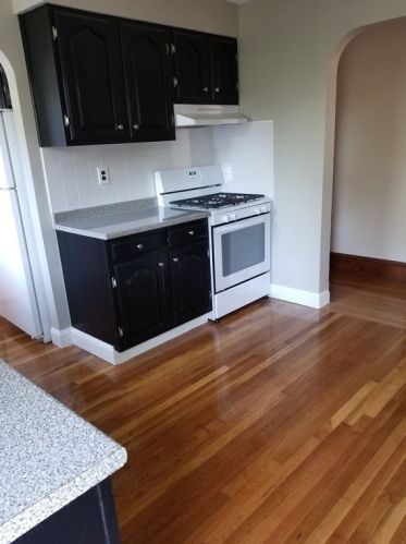 47 Park Ave Ext, Arlington MA 02474-2656 exterior