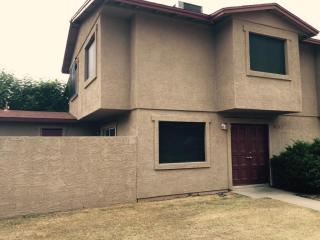 4047 Reade Ave, Phoenix, AZ 85019-2884