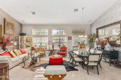 1149 Beverly Ln, Phoenix AZ 85032-3409 exterior