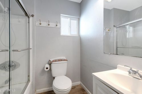 11624 31 Dr, Phoenix AZ 85029-3202 exterior