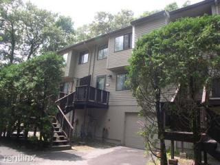 94 Meeting House Path, Ashland MA  01721-2347 exterior