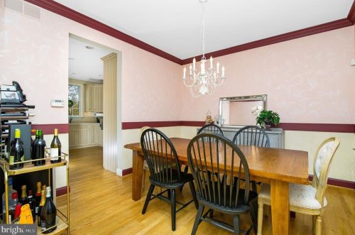 640 High St, West Deptford NJ 08051-1460 exterior