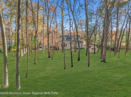 6 Pitney Ln, Jackson Twp NJ 08527-2933 exterior