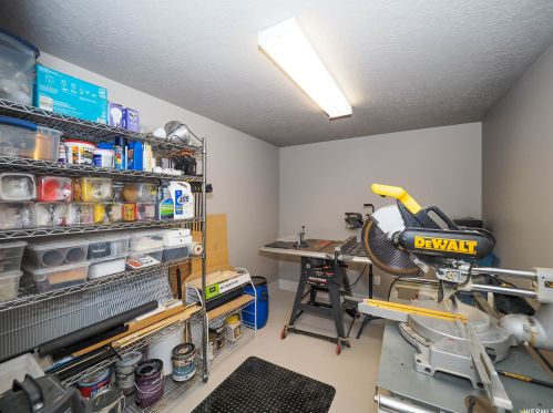 2161 Lorita Way, Sandy UT 84093-6514 exterior