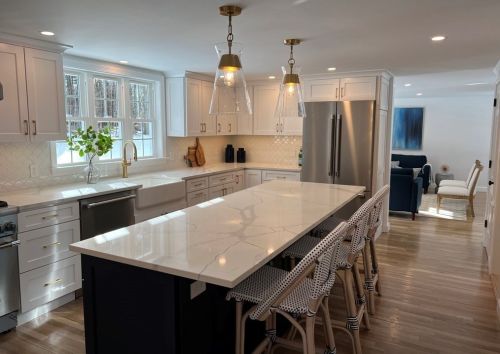 7 Queen Anne Ln, Hingham MA  02043-3904 exterior