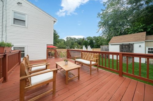 395 King James Blvd, Taunton MA  02780-7703 exterior