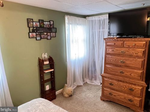 623 Wesley Ave, West Deptford NJ 08063-1247 exterior