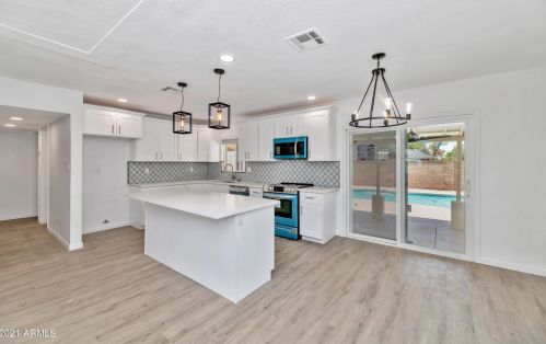 1820 45th St, Phoenix AZ  85008-4104 exterior