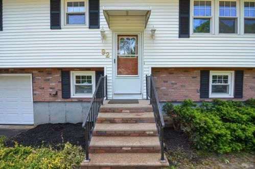 92 Dodge Rd, Sutton, MA 01590-3898