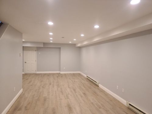 9 Parmenter Rd, Southborough MA exterior