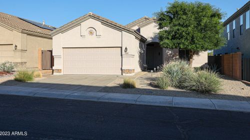 26835 65th Ave, Phoenix AZ  85083-6504 exterior