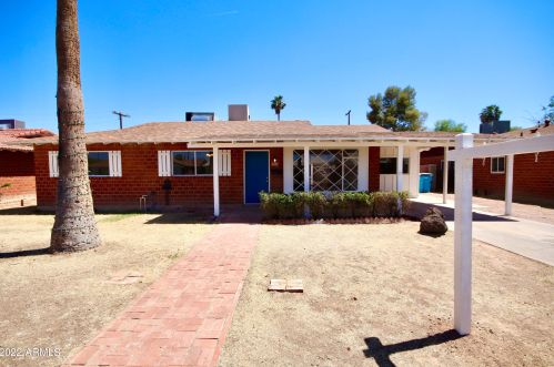 3907 Citrus Way, Phoenix, AZ 85019-1429