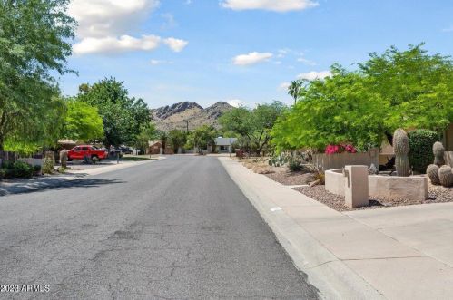 9646 34th St, Phoenix AZ  85028-4923 exterior