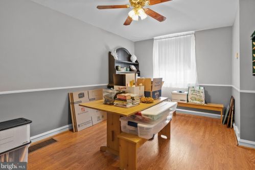 6037 Loretto Ave, Philadelphia PA 19149-3211 exterior