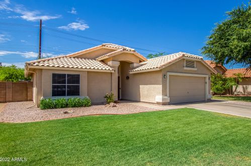 653 Naranja Ave, Mesa, AZ 85210-7438