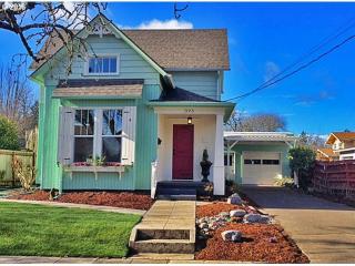 325 Davis St, Mcminnville OR  97128-4722 exterior