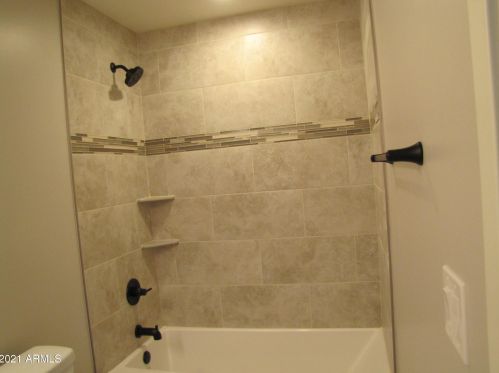 11820 25th Pl, Phoenix AZ 85008-2733 exterior