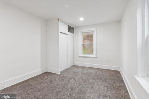 6202 Callowhill St, Philadelphia PA 19151-4102 exterior